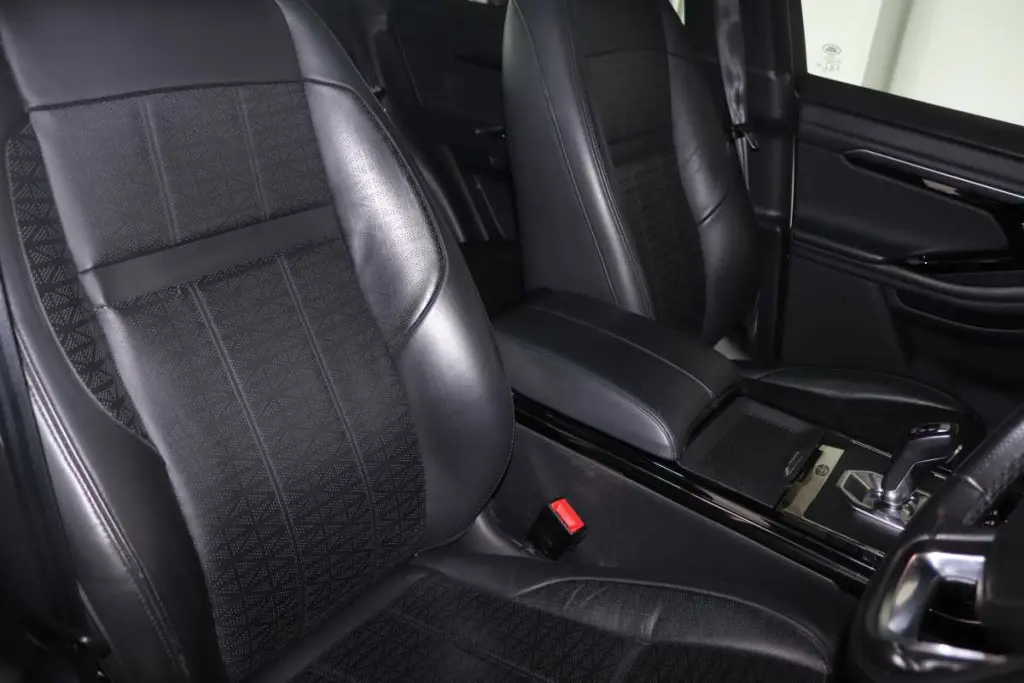 2020 RANGE ROVER EVOQUE 2.0D HSE 132KW (D180)