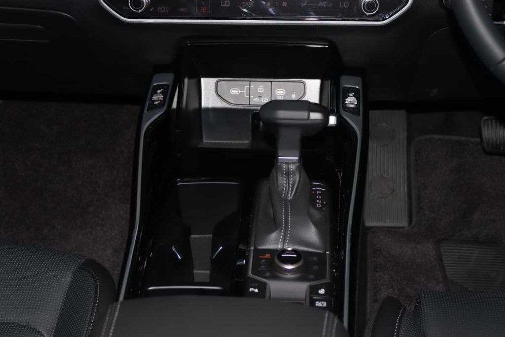 2025 KIA SORENTO  2.2D SX AWD