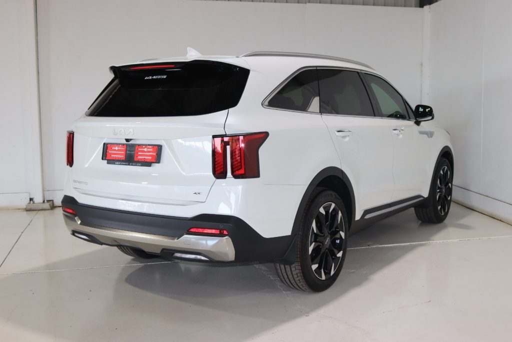 2025 KIA SORENTO  2.2D SX AWD