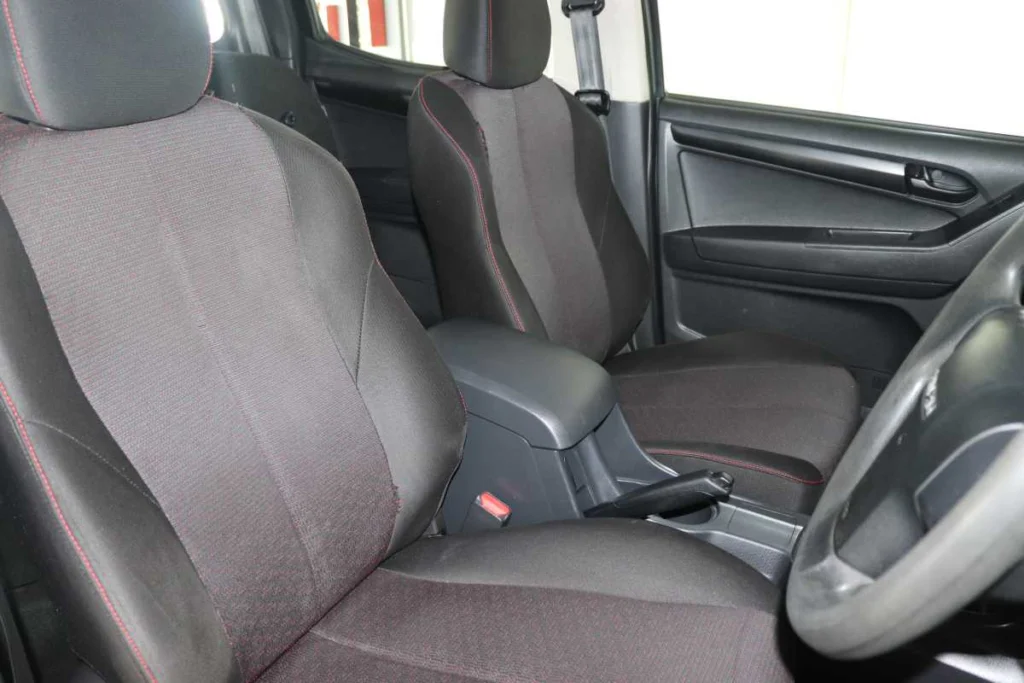 2022 ISUZU D-MAX 250 HO HI-RIDE A/T D/C P/U