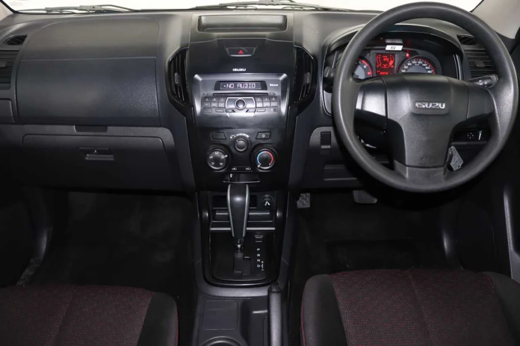 2022 ISUZU D-MAX 250 HO HI-RIDE A/T D/C P/U