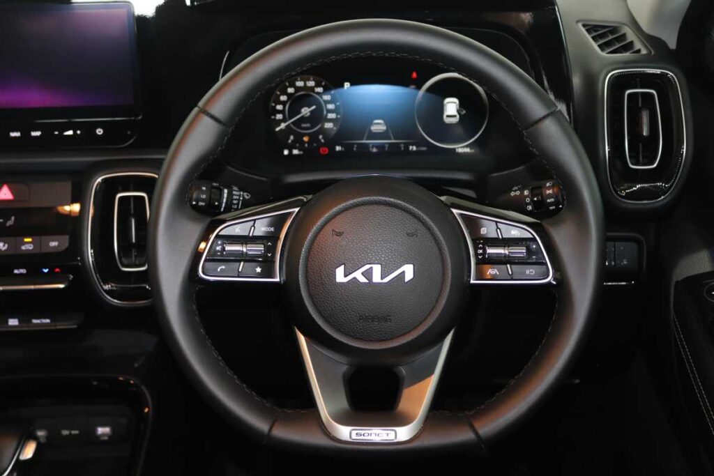 2024 KIA SONET 1.5 SX CVT