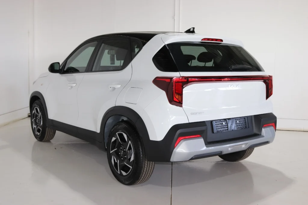 2026 KIA SONET 1.5 LX CVT