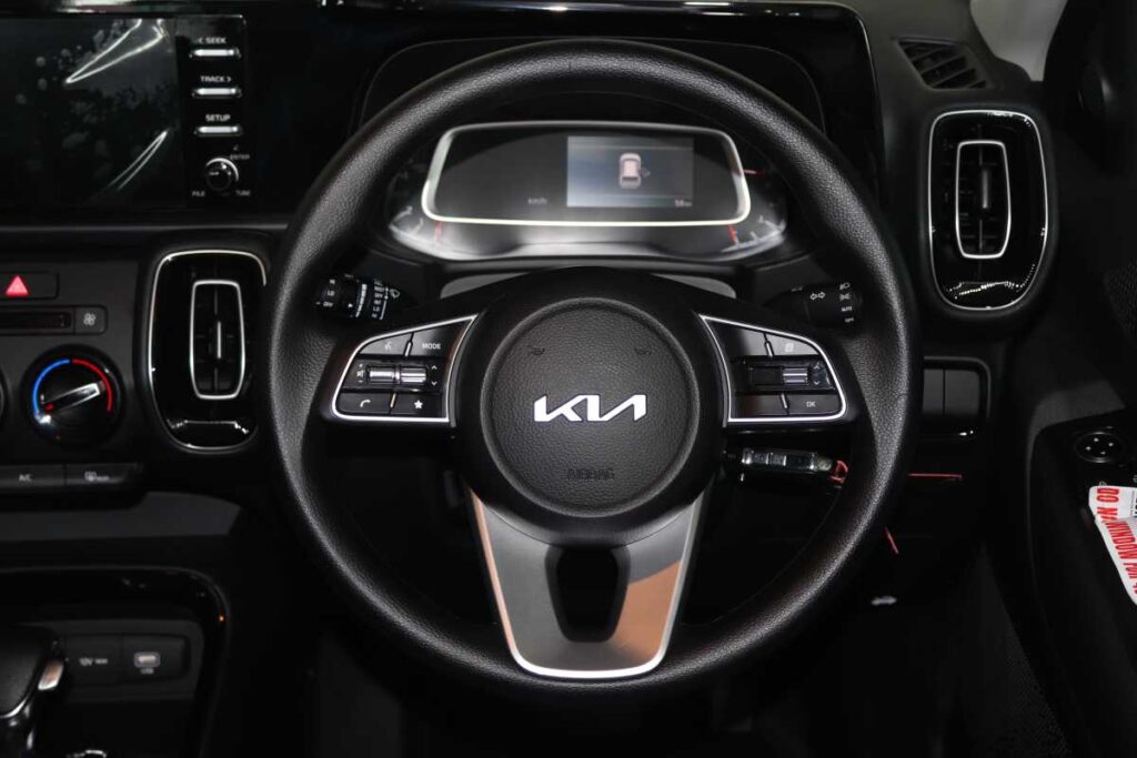 2026 KIA SONET 1.5 CVT LS