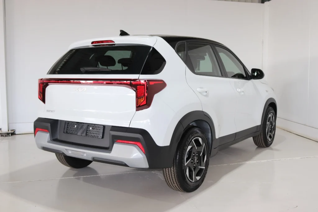 2026 KIA SONET 1.5 LX CVT