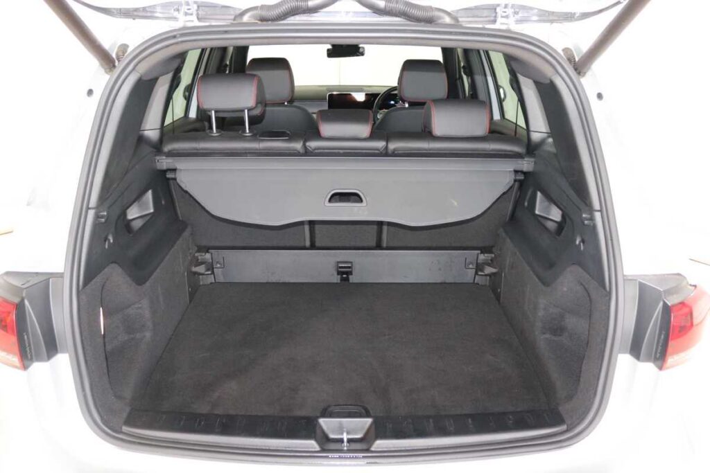 2024 MERCEDES-BENZ GLB 220D PROGRESSIVE