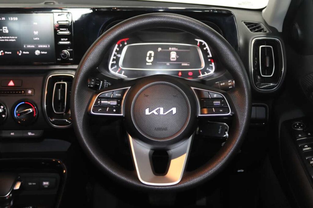 2024 KIA SONET 1.5 LX CVT