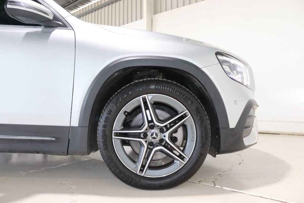 2024 MERCEDES-BENZ GLB 220D PROGRESSIVE