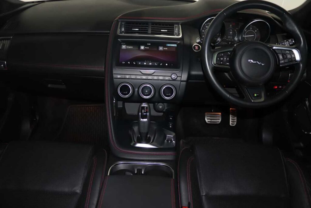 2018 JAGUAR E-PACE D180 2.0D FIRST EDITION (132KW)
