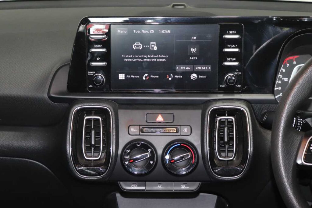 2024 KIA SONET 1.5 LX CVT