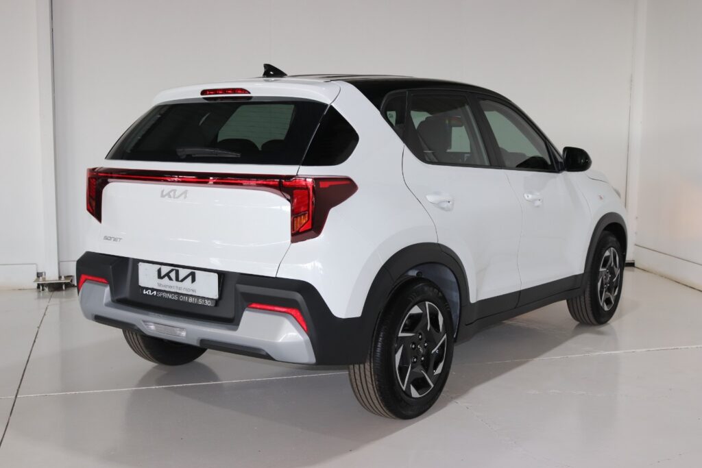 2026 KIA SONET 1.5 LX CVT