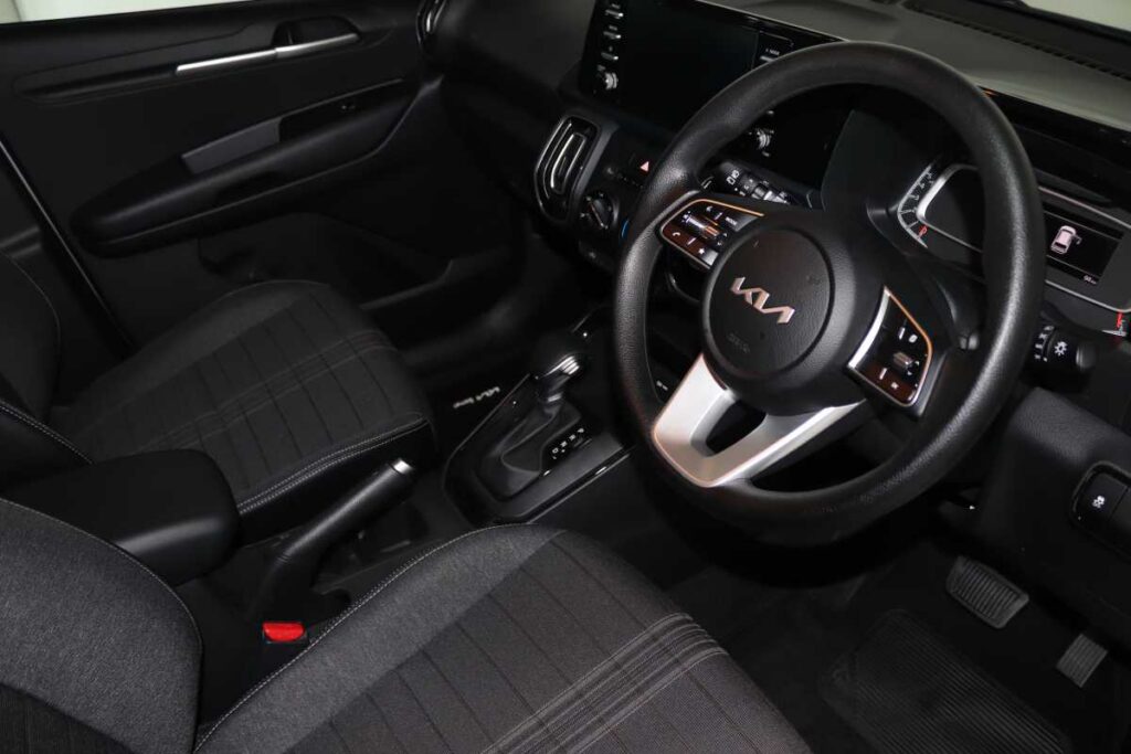 2026 KIA SONET 1.5 LX CVT