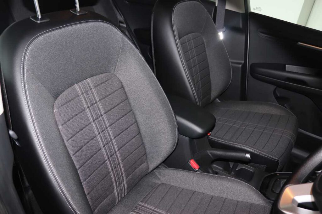 2026 KIA SONET 1.5 LX CVT