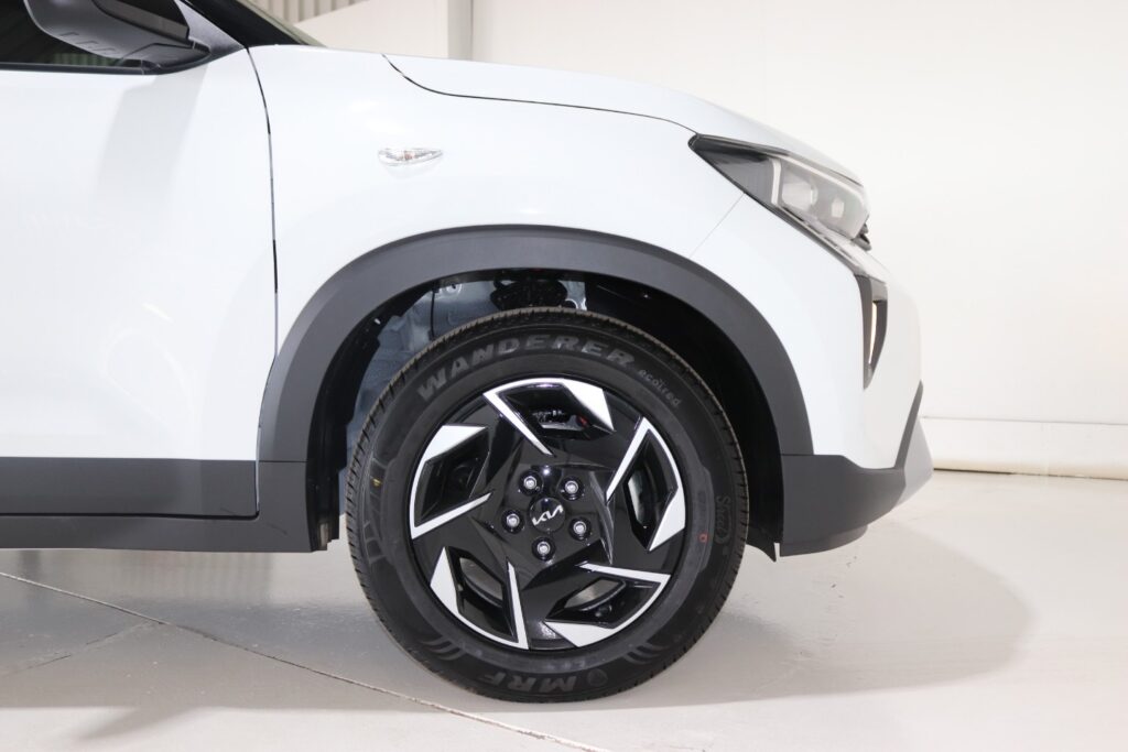 2026 KIA SONET 1.5 LX CVT