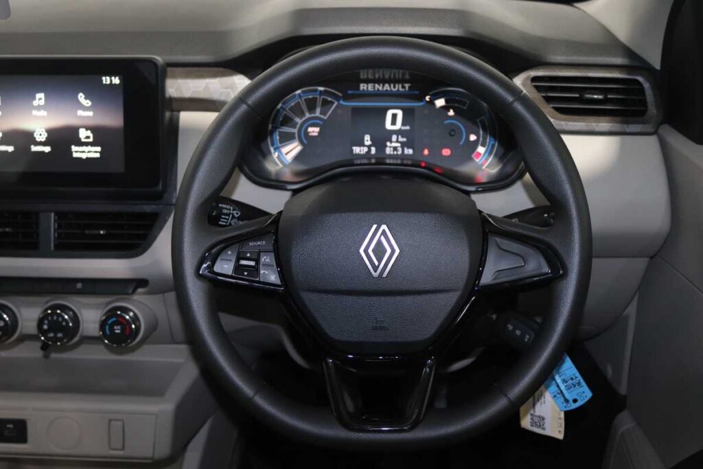 2026 RENAULT TRIBER 1.0 TECHNO