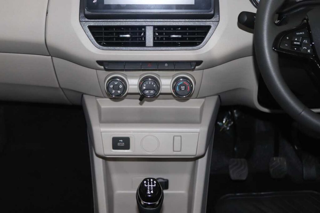 2026 RENAULT TRIBER 1.0 TECHNO