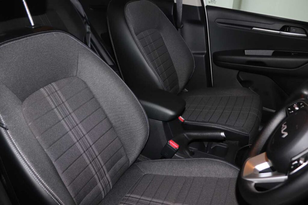 2026 KIA SONET 1.5 LX CVT