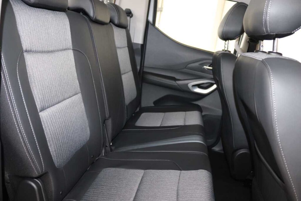 2026 PEUGEOT LANDTREK 1.9D ALLURE P/U D/C A/T