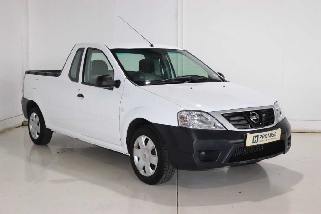 2024 NISSAN NP200 1.6  A/C SAFETY PACK P/U S/C