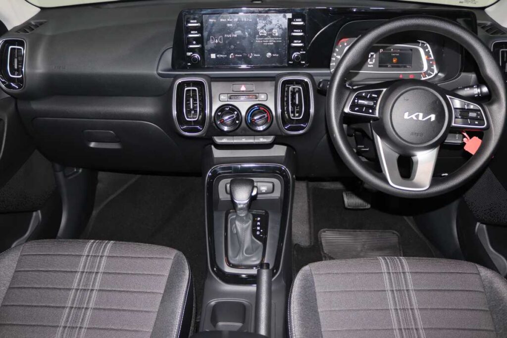 2026 KIA SONET 1.5 CVT LS