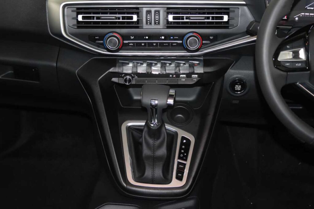 2026 PEUGEOT LANDTREK 1.9D ALLURE P/U D/C A/T