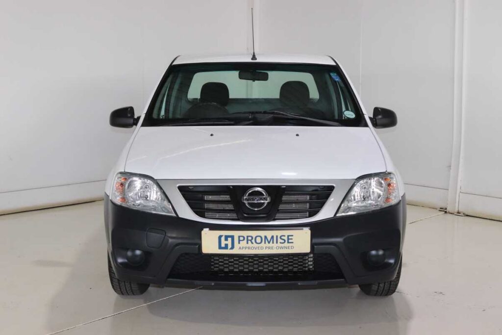 2024 NISSAN NP200 1.6  A/C SAFETY PACK P/U S/C