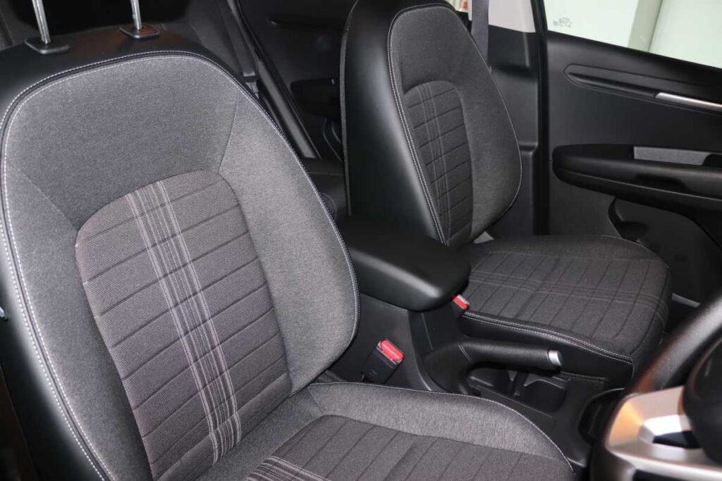 2026 KIA SONET 1.5 LX CVT