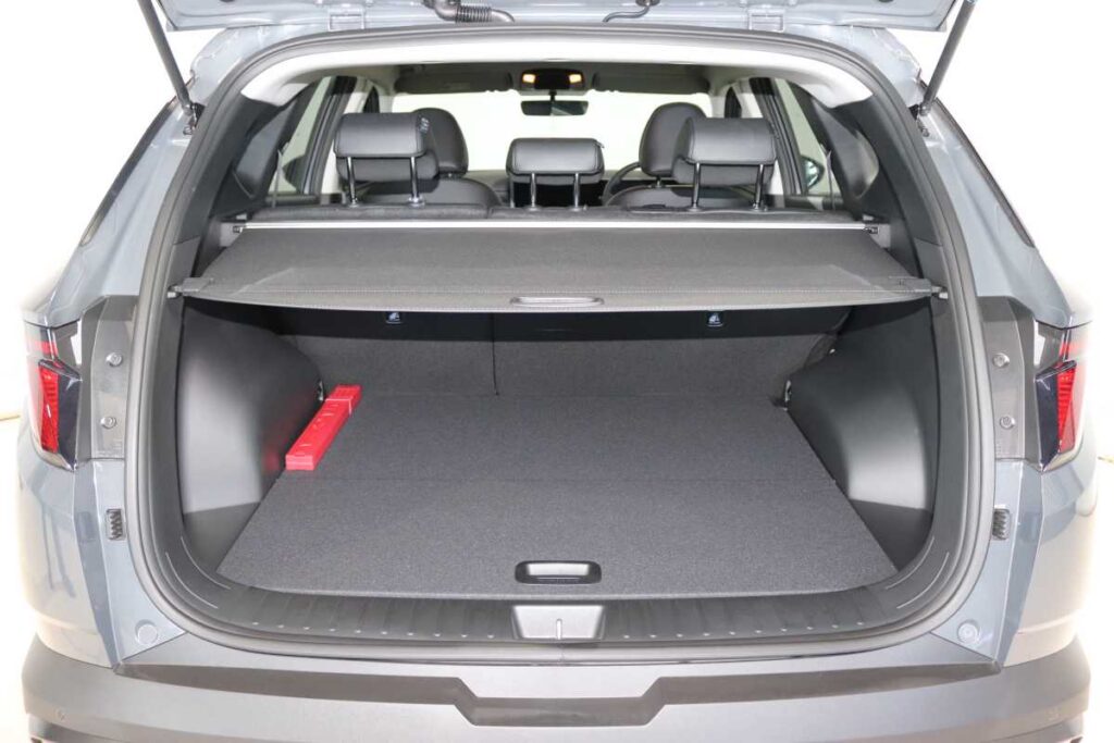 2026 HYUNDAI TUCSON 2.0 PREMIUM A/T