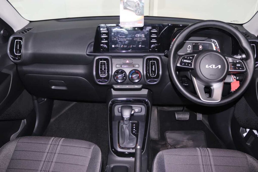 2026 KIA SONET 1.5 LX CVT