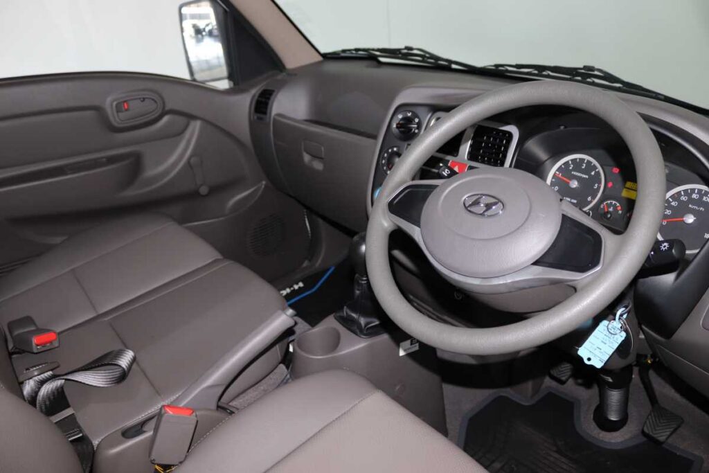 2026 HYUNDAI H100 2.6D A/C F/C D/S