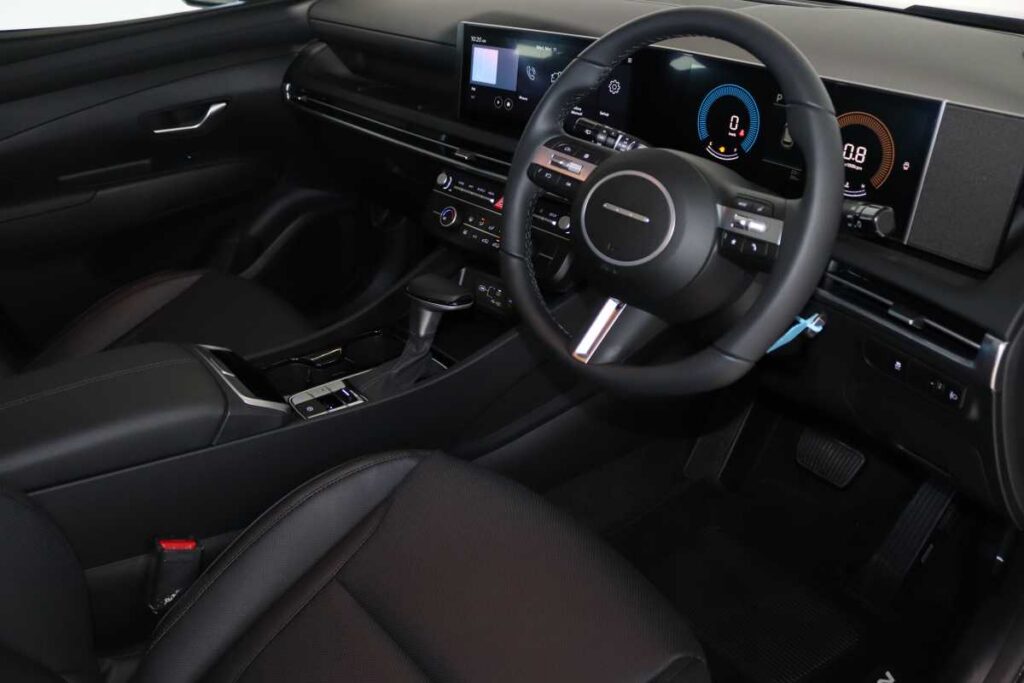 2026 HYUNDAI TUCSON 2.0 PREMIUM A/T