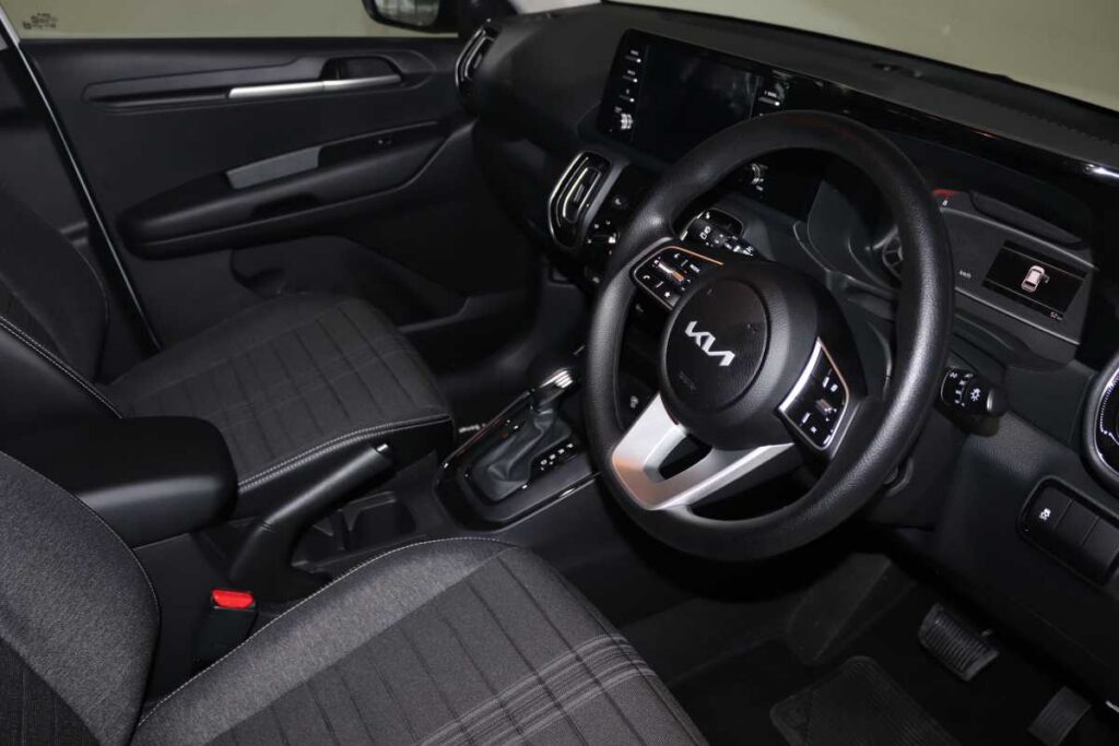 2026 KIA SONET 1.5 CVT LS