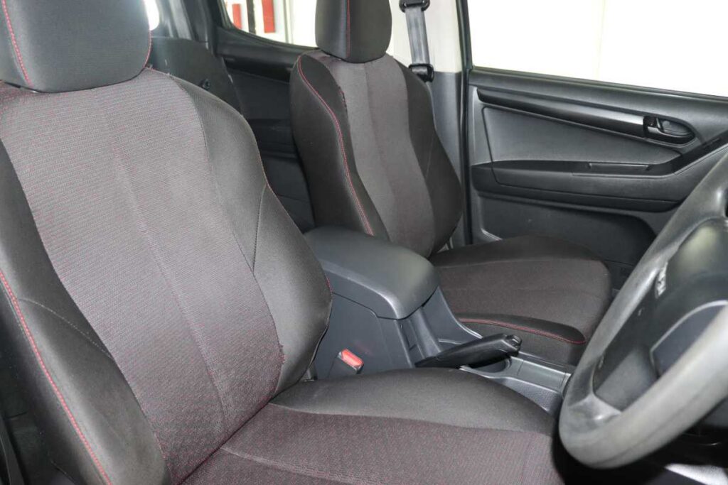 2022 ISUZU D-MAX 250 HO HI-RIDE A/T D/C P/U