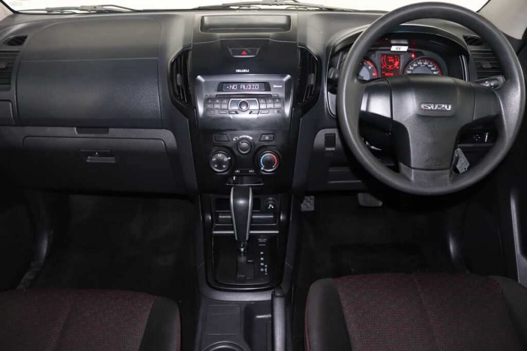 2022 ISUZU D-MAX 250 HO HI-RIDE A/T D/C P/U