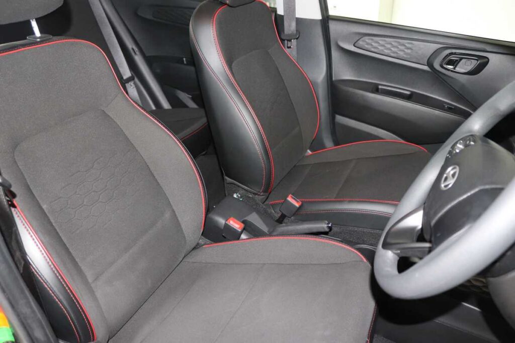 2026 HYUNDAI GRAND i10 1.0 MOTION/PREMIUM