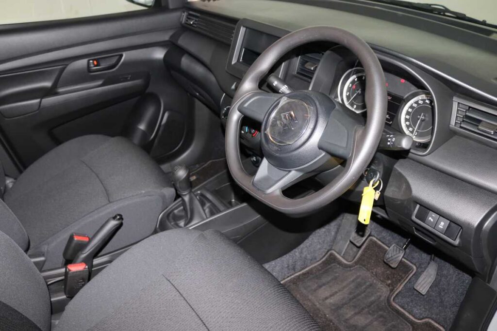 2025 SUZUKI ERTIGA 1.5 GA