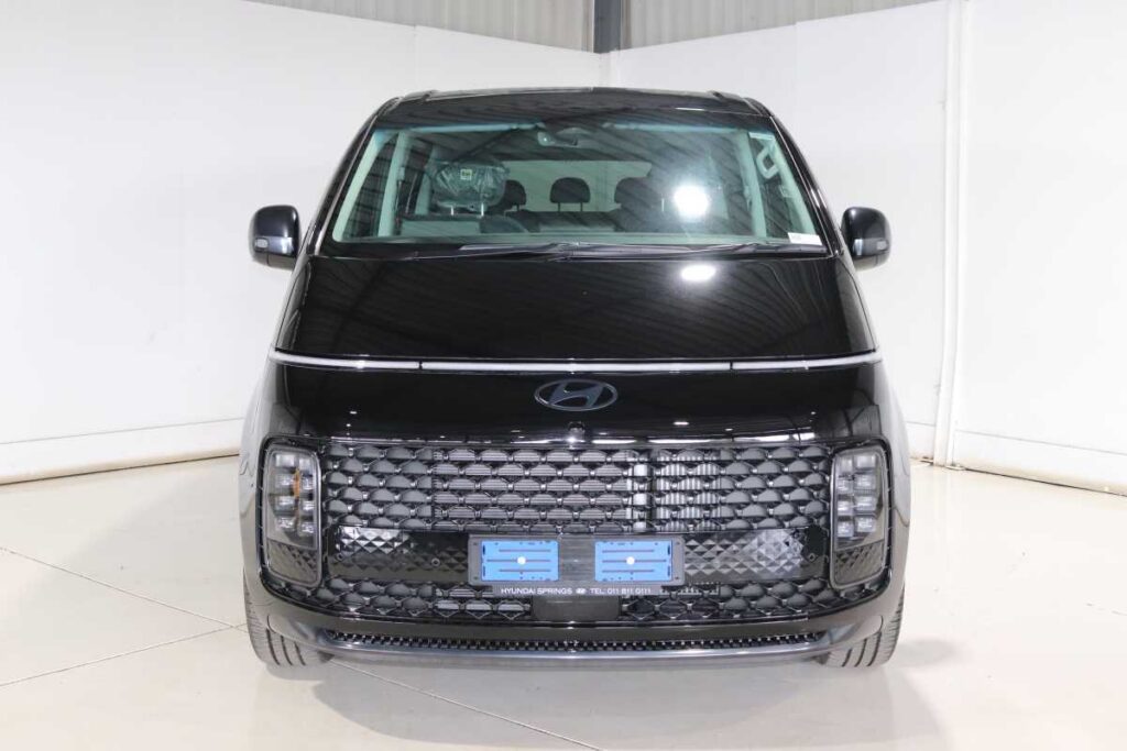 2026 HYUNDAI STARIA 2.2D LUXURY A/T