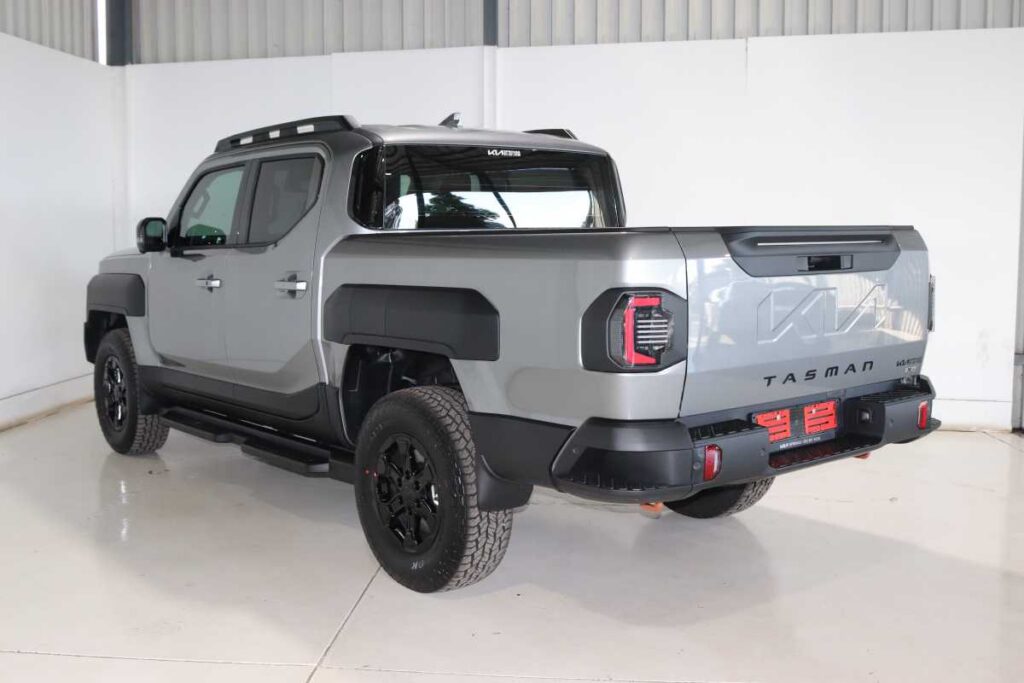 2026 KIA TASMAN 2.2D X-PRO P/U D/C A/T 4X4