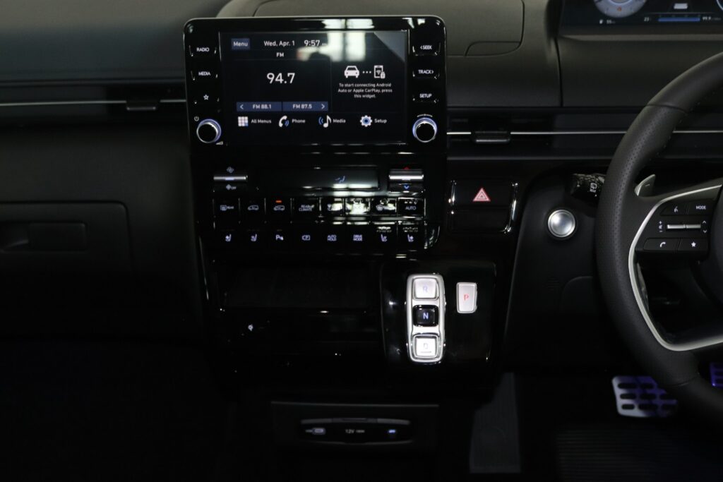 2026 HYUNDAI STARIA 2.2D LUXURY A/T