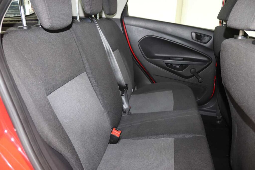 2014 FORD FIESTA 1.4 AMBIENTE 5 Dr