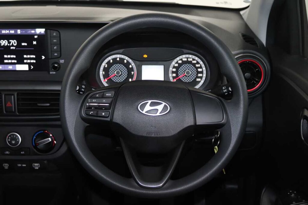 2026 HYUNDAI GRAND i10 1.0 MOTION/PREMIUM