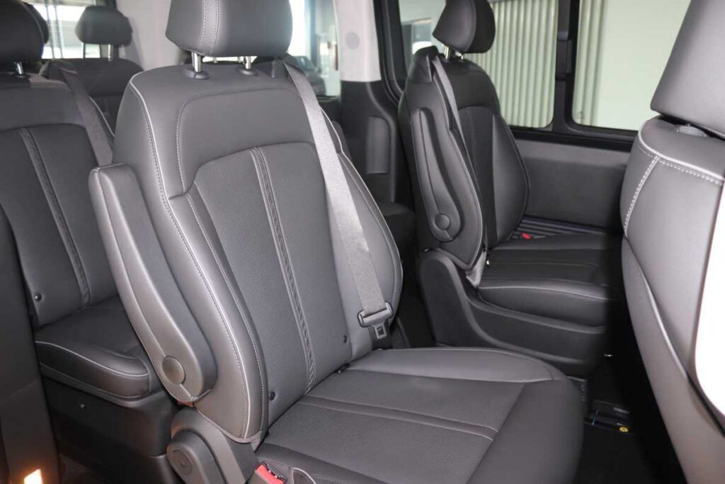 2026 HYUNDAI STARIA 2.2D LUXURY A/T