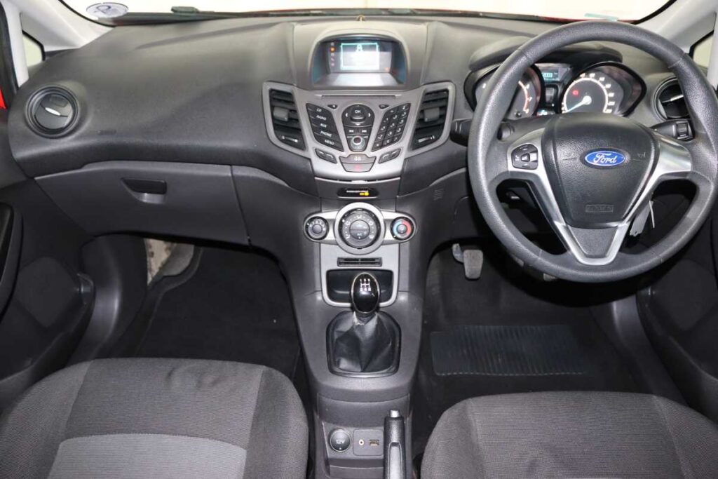 2014 FORD FIESTA 1.4 AMBIENTE 5 Dr
