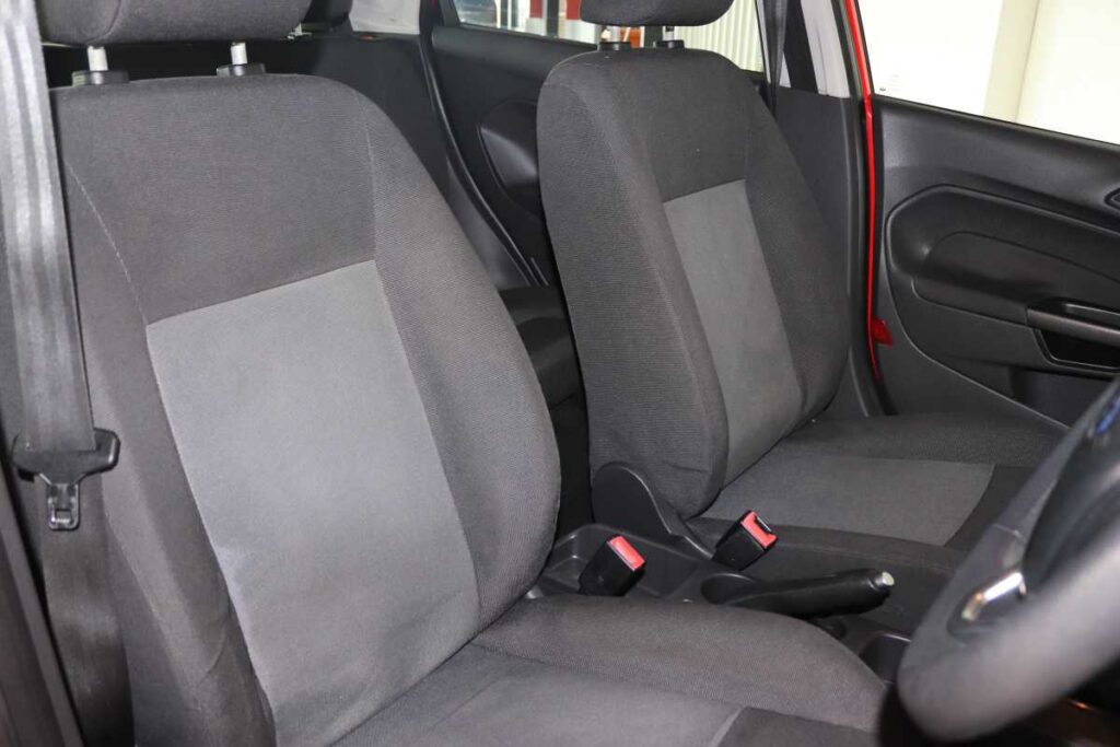 2014 FORD FIESTA 1.4 AMBIENTE 5 Dr