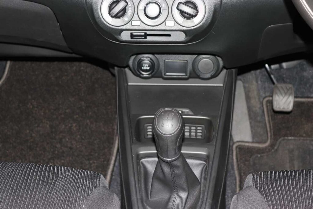 2025 SUZUKI ERTIGA 1.5 GA