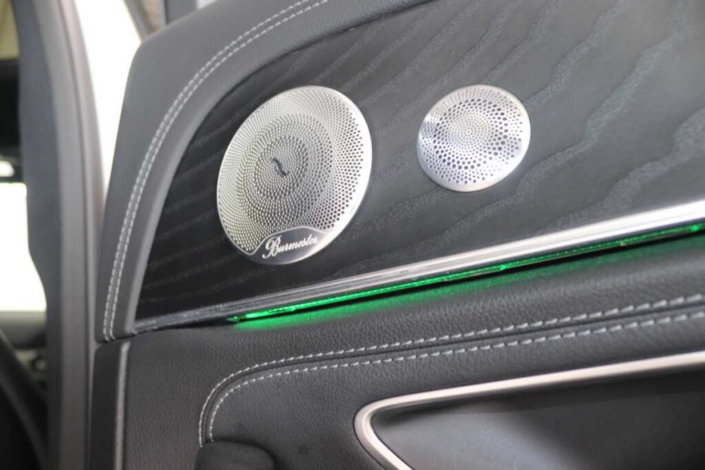 2021 MERCEDES-BENZ E 200