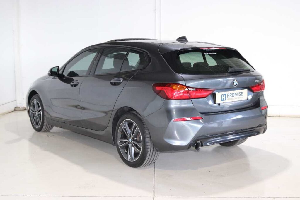 2021 BMW 118i SPORTLINE A/T (F40)