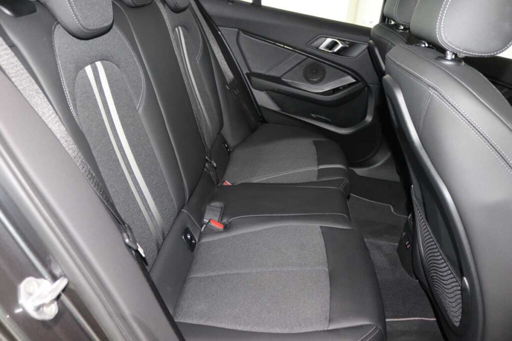 2021 BMW 118i SPORTLINE A/T (F40)
