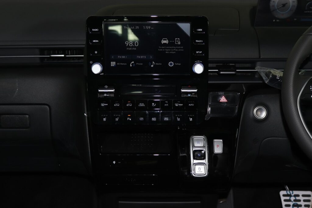 2026 HYUNDAI STARIA 2.2D LUXURY A/T