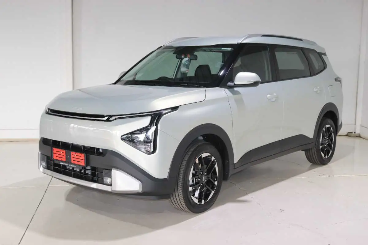 2026 KIA CARENS 1.5D AT LX